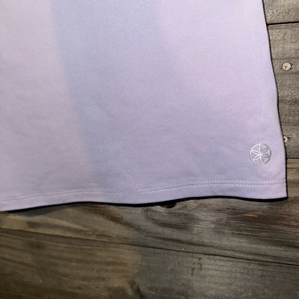 Gaiam relax tank- NWT- large size - Picture 2 of 7